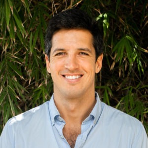 Dr. Lucas Nolazco Dr. Lucas Nolazco